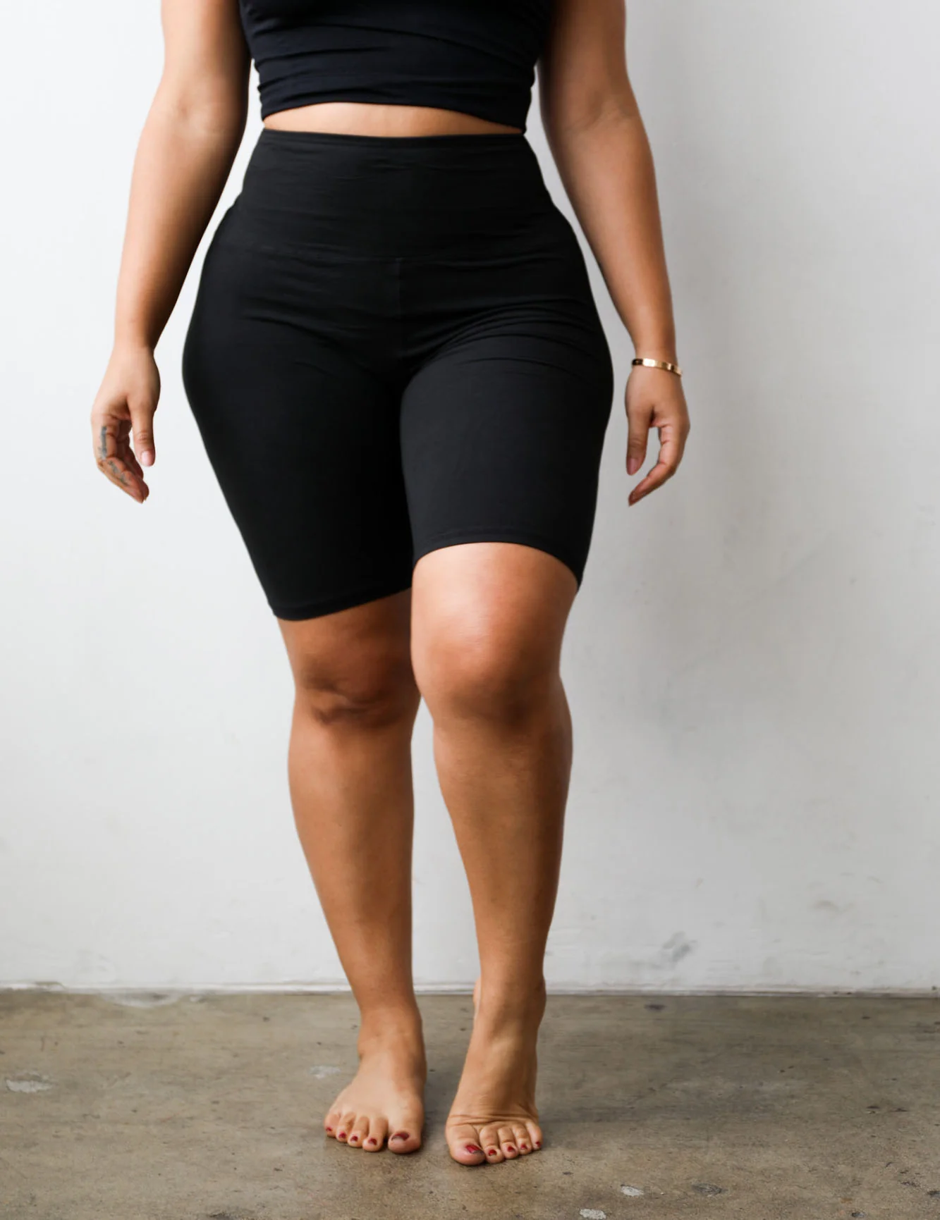 Curvy Yoga Short - Image 3