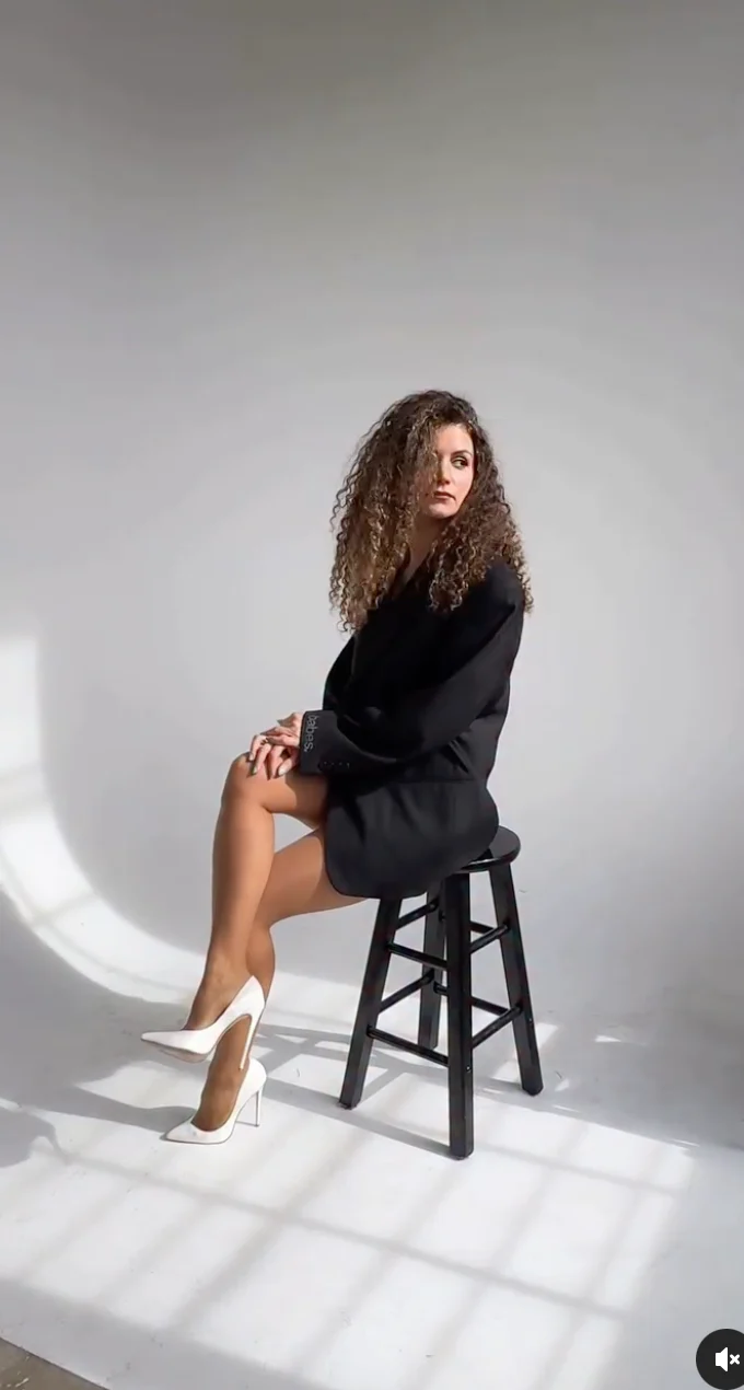 The Oversized Blazer (black) - Image 11